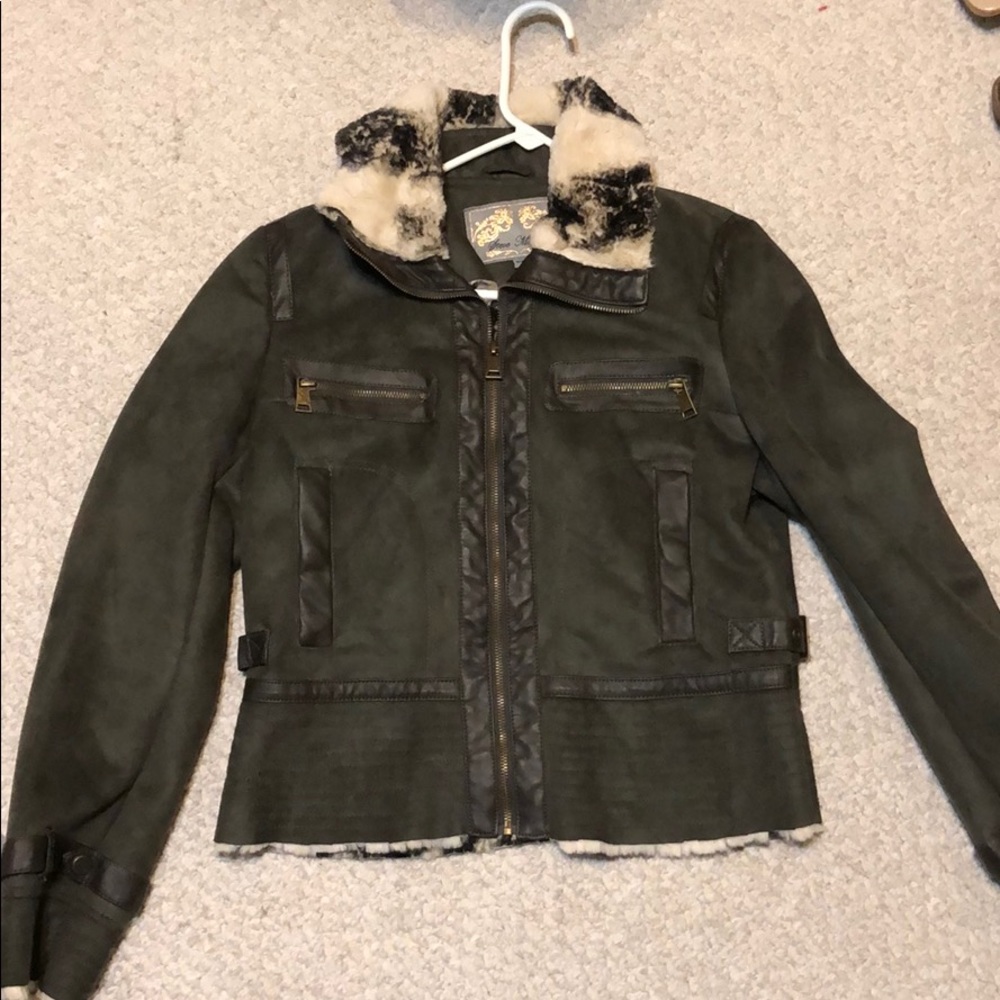 Bomber jacket